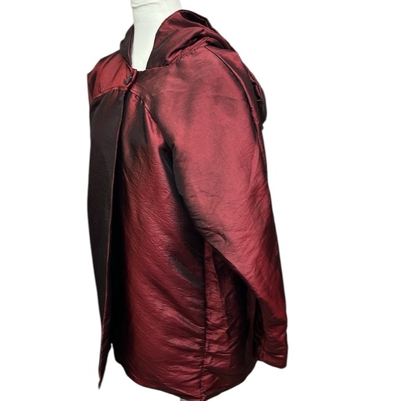 Lisa Hayward All Weather Hooded Jacket Burgundy - Picture 2 of 4